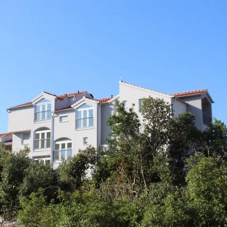 Anna-6 By Interhome *