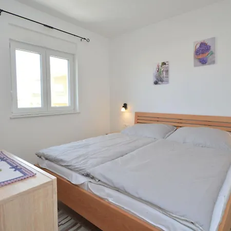 Apartment Anna-6 By Interhome Jezera